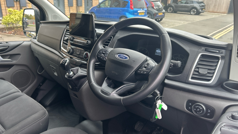 Ford Transit Custom 280 L1 Diesel Fwd 2.0 EcoBlue 130ps Low Roof Limited Van